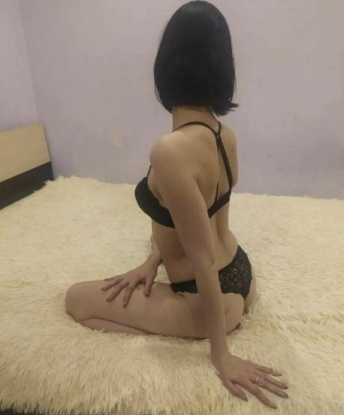💋 Со мной ты окунешься в мир наслаждения и страсти. Я знаю, как доставить удовольствие и удовлетворить твои самые горячие желания. Мои услуги включают классический секс, оральный секс, анальный секс и многое другое. 😈 Я профессионально занимаюсь своей работой и обещаю, что ты не пожалеешь о потраченном времени со мной. У меня есть отличные отзывы от моих клиентов, которые говорят о моей непревзойденной красоте и незабываемом опыте. 🌟 Живу в Москве и готова встретиться с тобой в любое время. Не упусти шанс провести незабываемую ночь со мной. 🌃 Жду тебя! 💕 Фаина