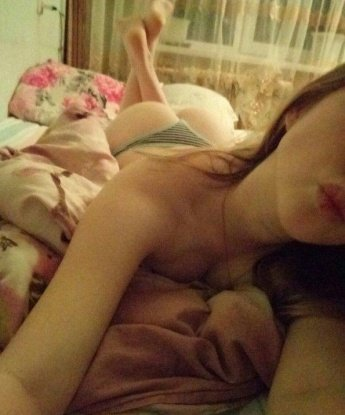 Я изящная красавица с определенными навыками, которая обитает в самом сердце Москвы.
💋Мои услуги включают роскошные эротические массажи, игры ролей, страстные поцелуи, оральный и классический секс, легкое БДСМ и многое другое. Я легкая на подъем, открытая для экспериментов и всегда стараюсь превзойти ожидания моих клиентов.
🌟 Мои отзывы только положительные, мои клиенты говорят, что я искусна в искусстве удовлетворения. Фото, которые ты видишь, подтверждают мою натуральную красоту и сексуальность.
😍 Тебя ждет встреча с настоящей богиней удовольствия, которая расслабит и возбудит тебя одновременно. Обещаю тебе незабываемые моменты и страстные встречи, которые будут оставаться в твоей памяти на долгие годы.
🌹 Если хочешь испытать неземное блаженство и настоящую страсть, приходи ко мне! Жду тебя в Москве. Полина